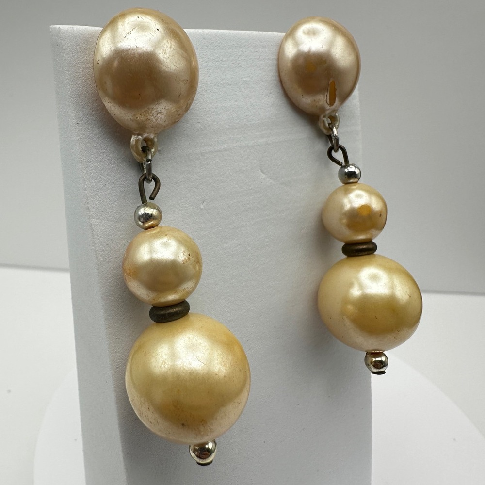 Vintage 80s Faux Pearl Drop Earrings Cream Graduated Bead Statement Dangle Retro - Picture 4 of 12